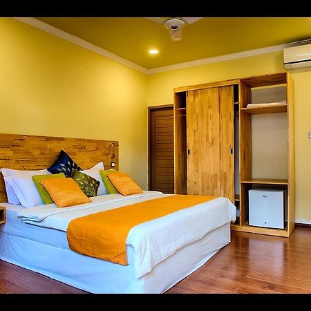 Hotel Narnia Maldives Maafushi Exterior foto