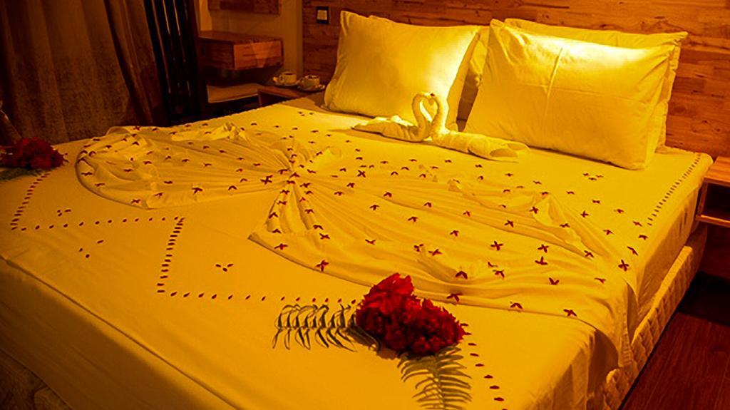 Hotel Narnia Maldives Maafushi Exterior foto